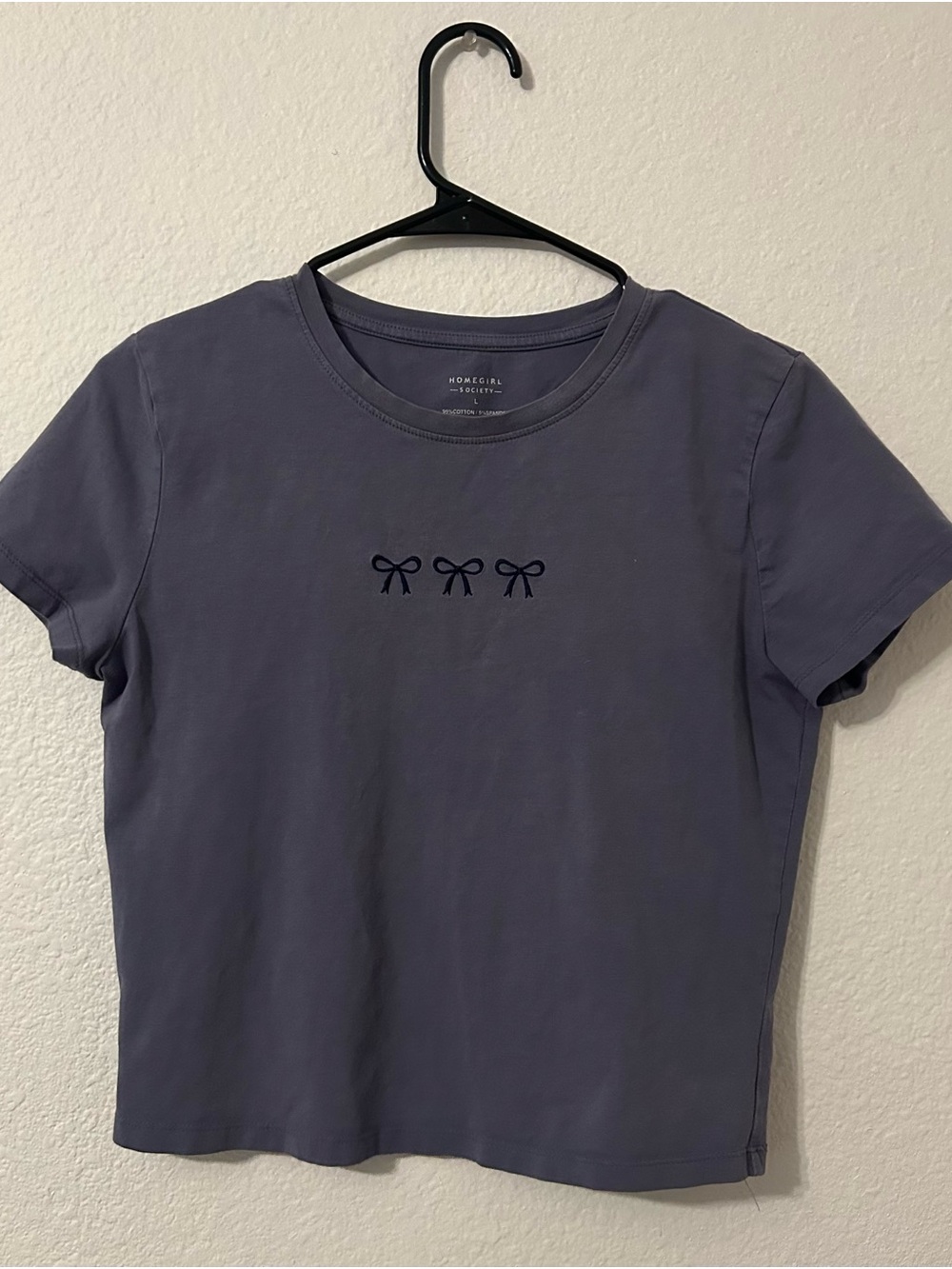 KoreeGirl Navy Bow Embroidered Crop Tee